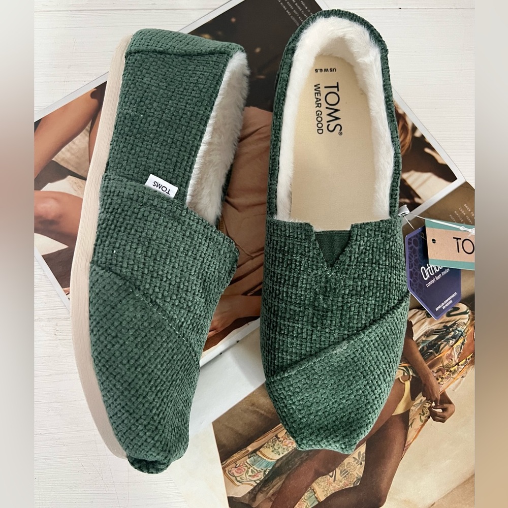 TOMS Women's Green Slip-On Shoes Flats